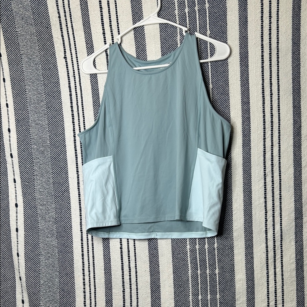 NWT Wondery Long Day Hiking Tank Top